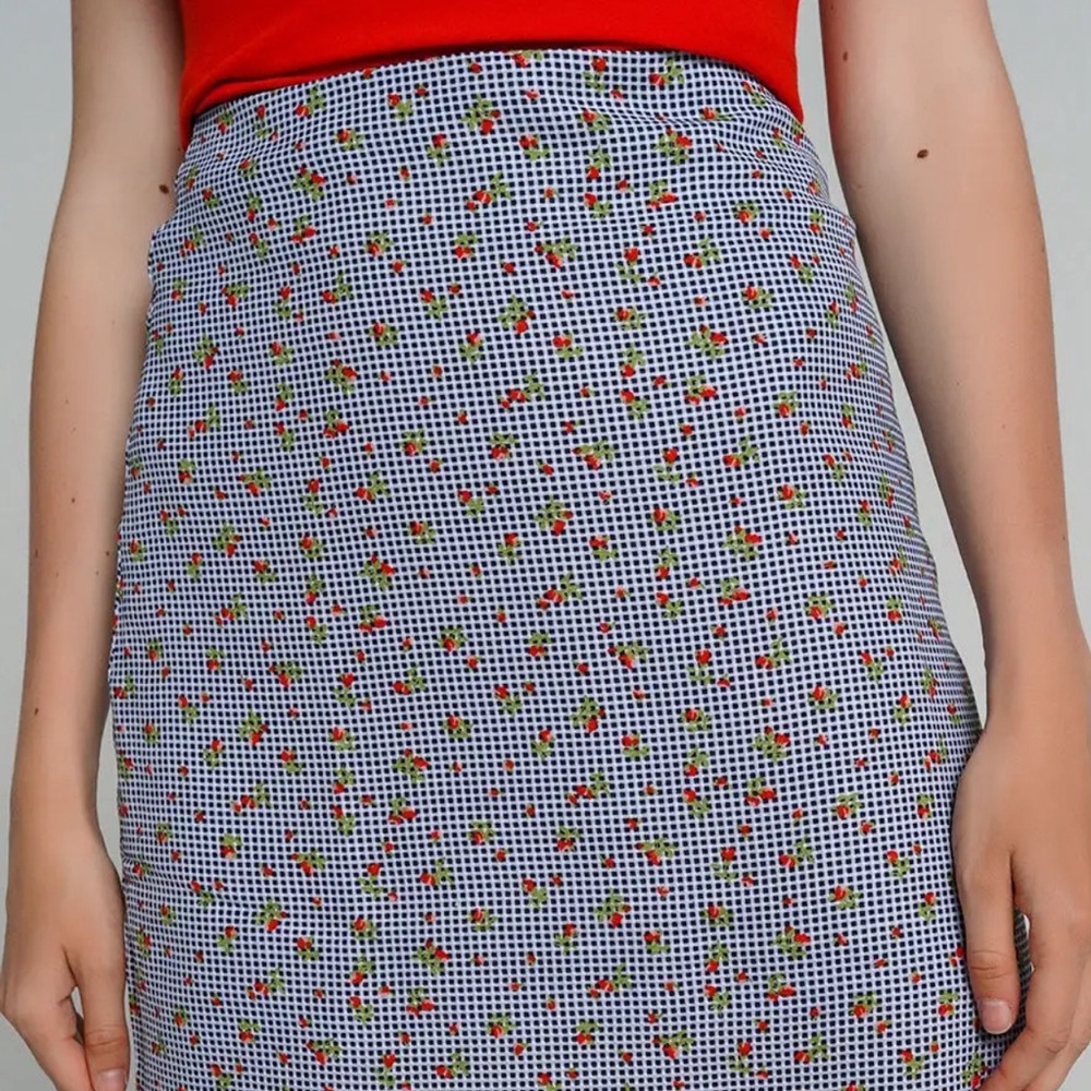 Brandy Melville - Floral Navy Blue Gingham Skirt